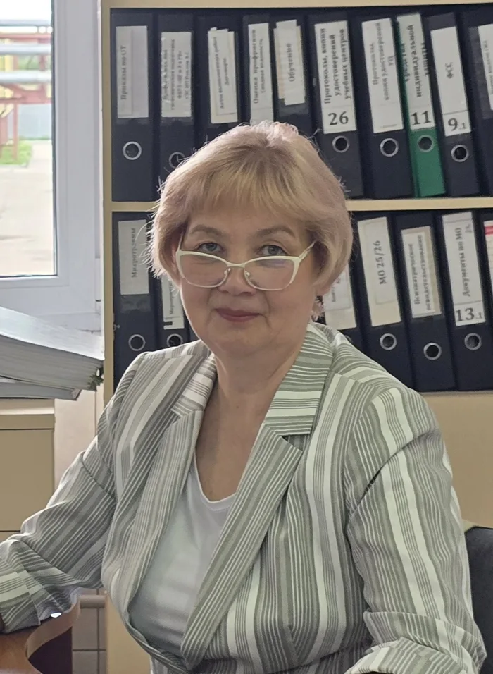 Елена Макарова